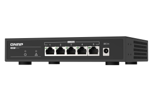 QNAP QSW-1105-5T network switch Unmanaged Gigabit Ethernet (10/100/1000) Black