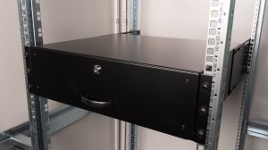 Equip Lockable Drawer 19', 3U, RAL9005 Black