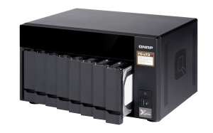 QNAP TS-873 NAS Tower AMD Embedded R-Series SoC RX-421ND 4 GB DDR4 16 TB HDD QNAP Turbo System Black