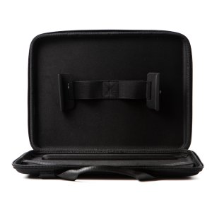 Techair TACWI014 Meet the ultimate 11-12” Chromebook case – it's like a work-in style superhero! Fasten it with secure screen clips, protect with EVA panels, and ID it easily. Your Chromebook's new best friend!