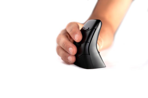 DXT03W Mouse is a wireless compact ergonomic ambidextrous mouse designed for increased comfort and accuracy.