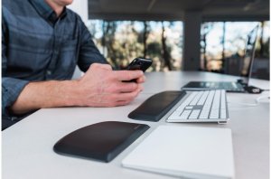 Kensington ErgoSoft Wrist Rest for Slim Keyboard